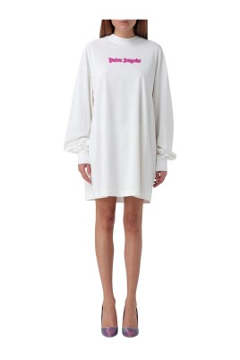 white-logo-dress-chic-style
