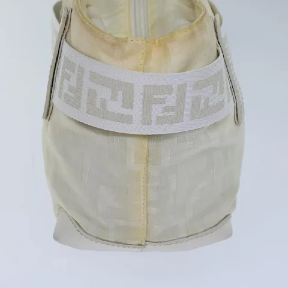 Fendi Vintage Pre-owned Nylon handbags White Dames