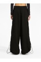 pantalon-logo-avec-design-ajustable