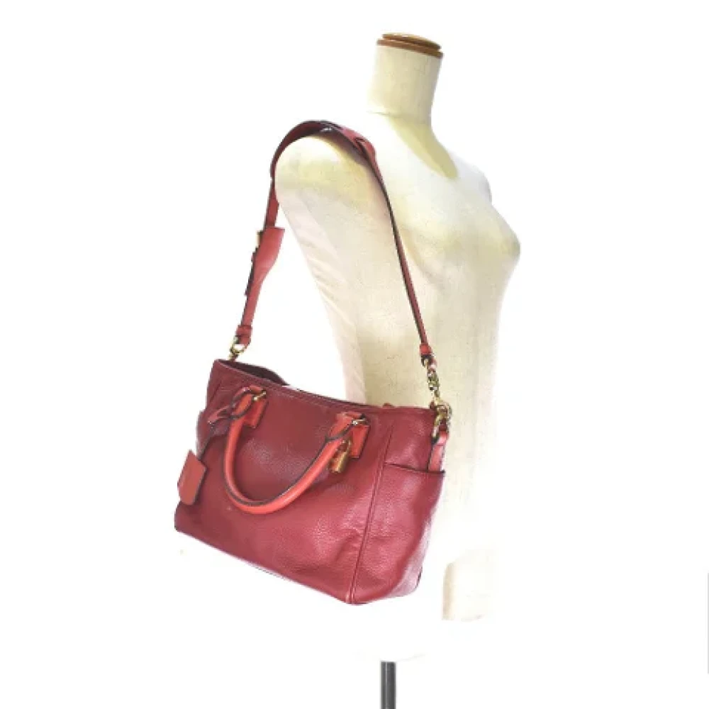 Loewe Pre-owned Leather shoulder-bags Red Dames