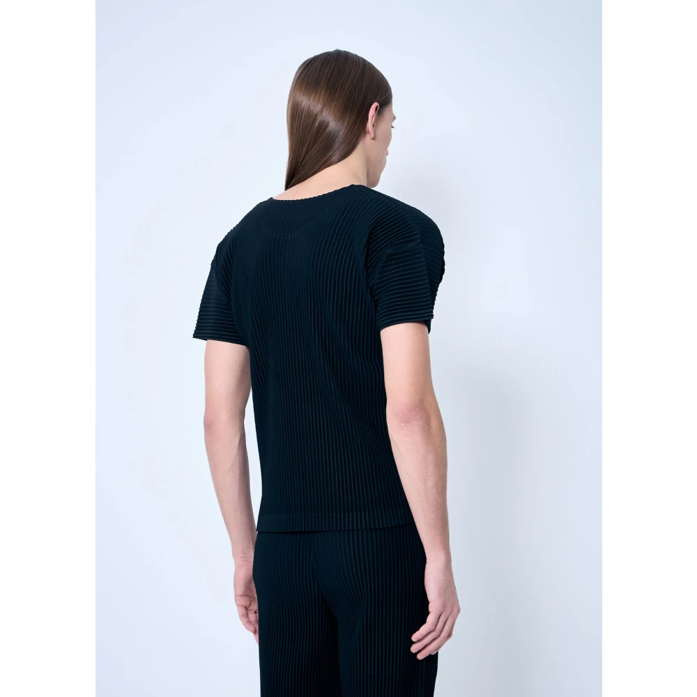 Issey Miyake Geplooide T-shirt met korte mouwen Black Heren