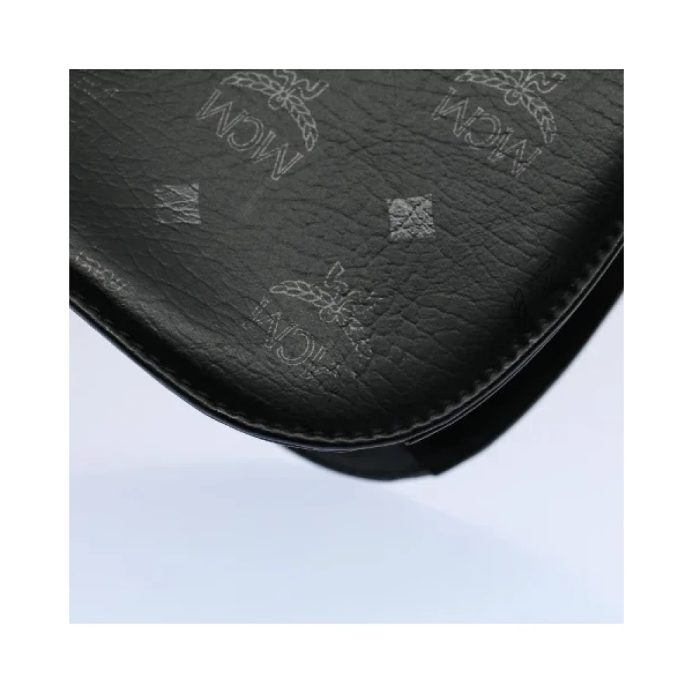 MCM Pre-owned Leather shoulder-bags Black Dames