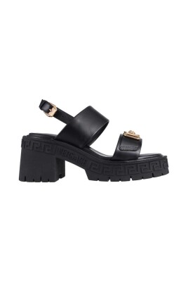 leather-sandals-with-logo-detail