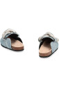 mules-en-daim-elegantes-avec-chaine-decorative