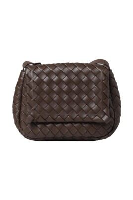 sac-bandouliere-en-cuir-tresse-de-luxe