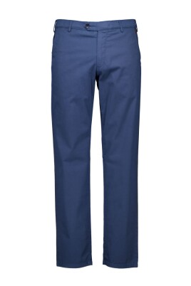 blue-chino-5055-bonn