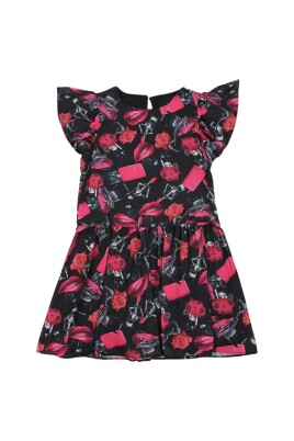 sporty-sleeveless-dress-lipstick-print