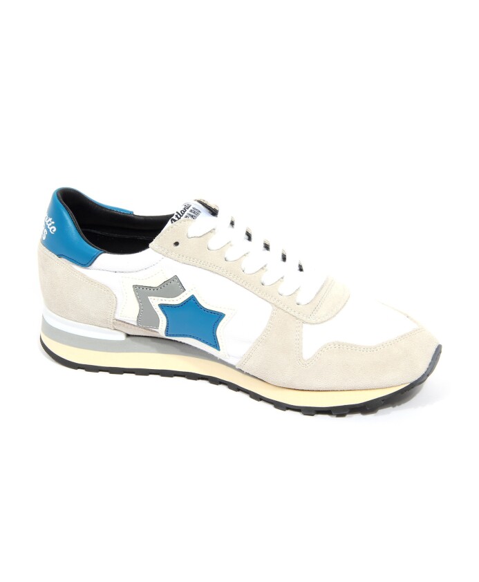 chaussures-blanches-gris-en-daim-tissu-modele-argoc