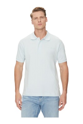 polo-bleu-manches-courtes