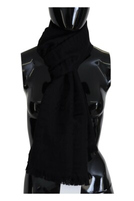 luxury-wool-scarf-with-fringe