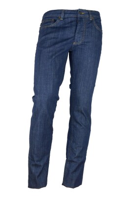 slim-fit-jeans