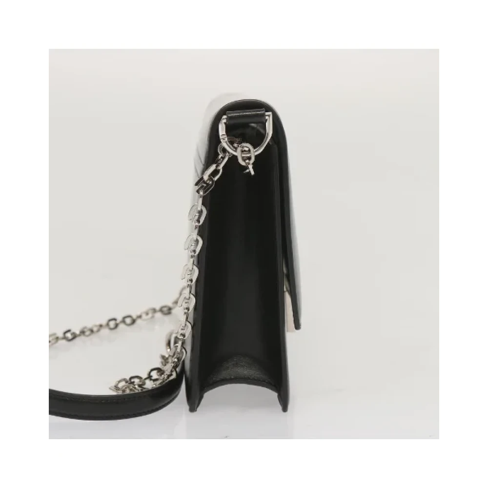 Givenchy Pre-owned Leather shoulder-bags Black Dames