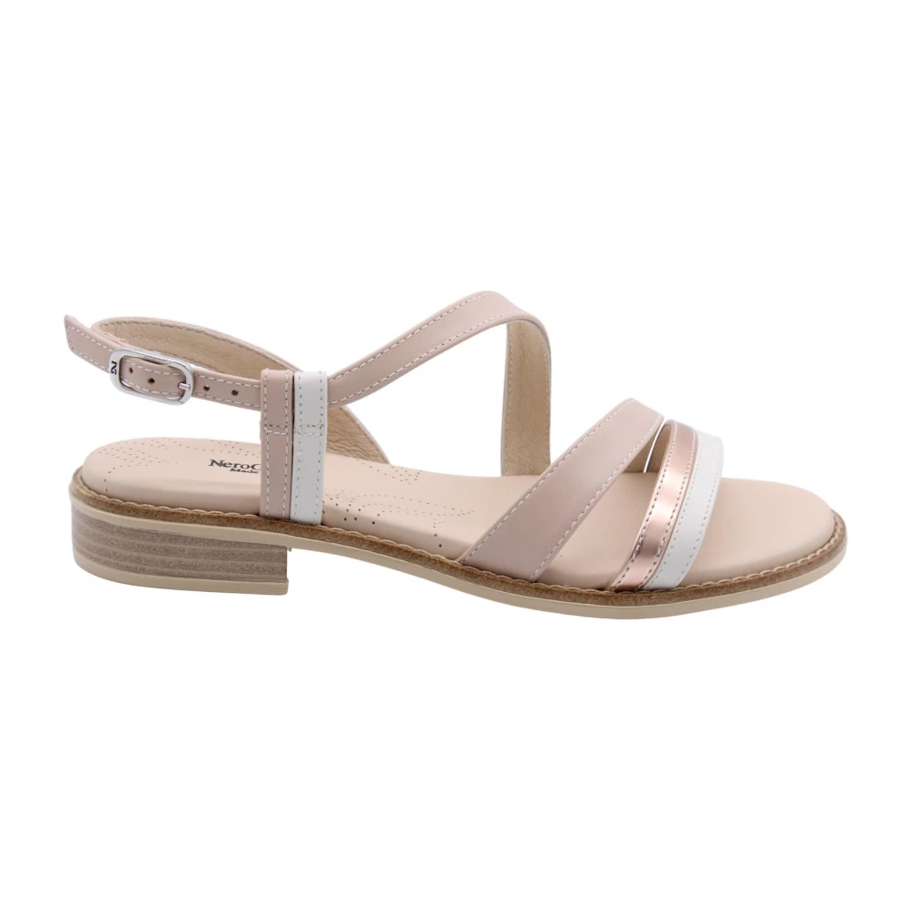 Shoes > Sandals > Flat Sandals - - Nerogiardini - Modalova