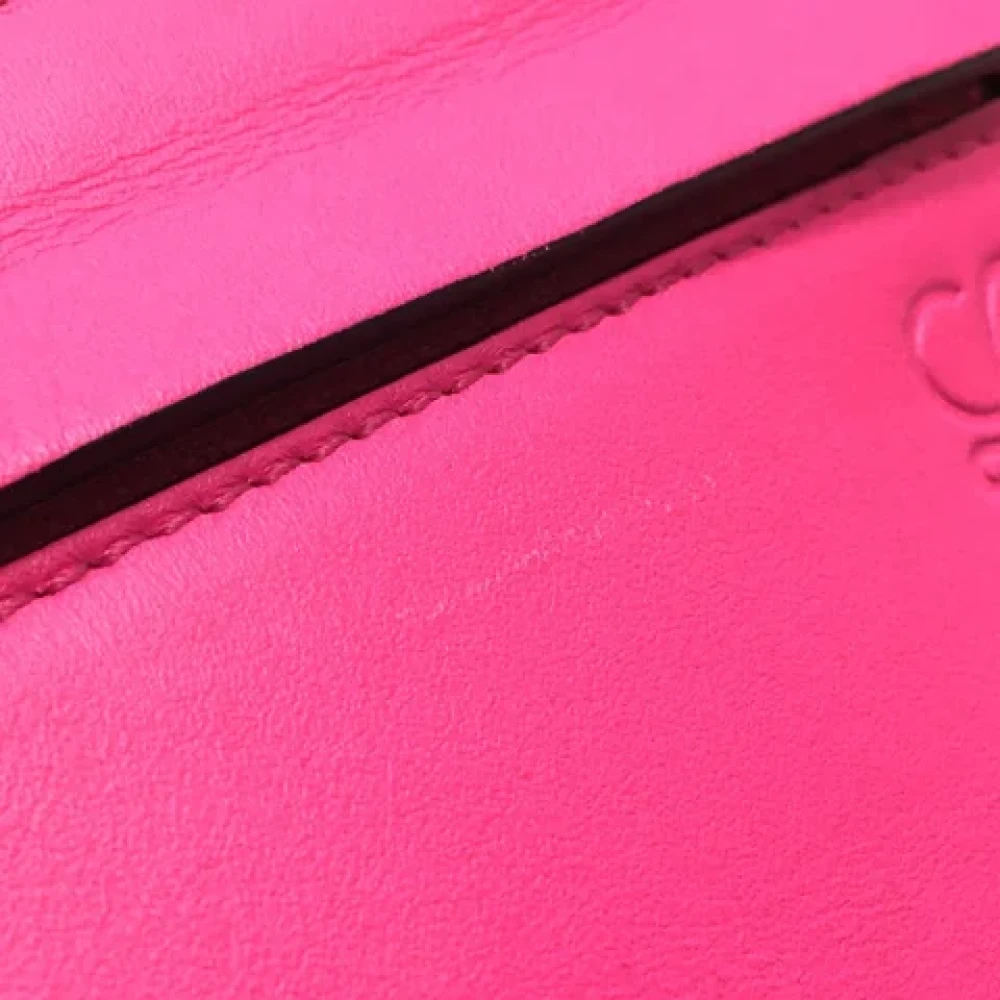 Loewe Pre-owned Leather clutches Pink Dames