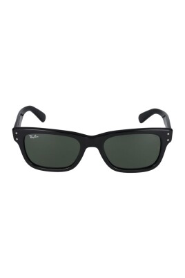 lunettes-de-soleil-elegantes-avec-code-upc
