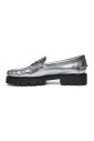 dan-met-lug-mocassin-femme