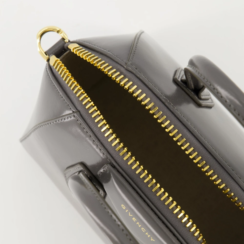 Givenchy Mini Antigona Box Leren Tas Gray Dames