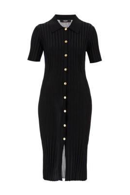 robe-mini-noire-tricotee-avec-fente-profonde