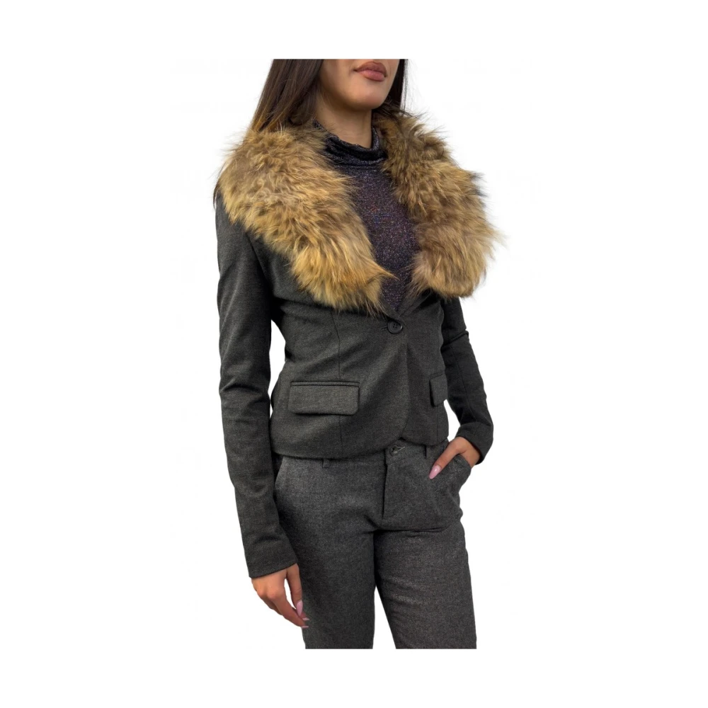 Fracomina Grijze knoopjas met afneembare nepbont Gray Dames