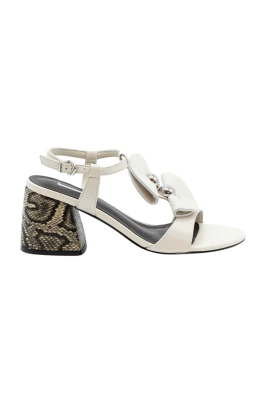 AJ621B Sandal