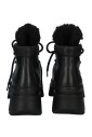 bottines-a-lacets-noires