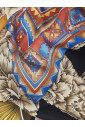 echarpes-elegantes-en-noir-et-bleu