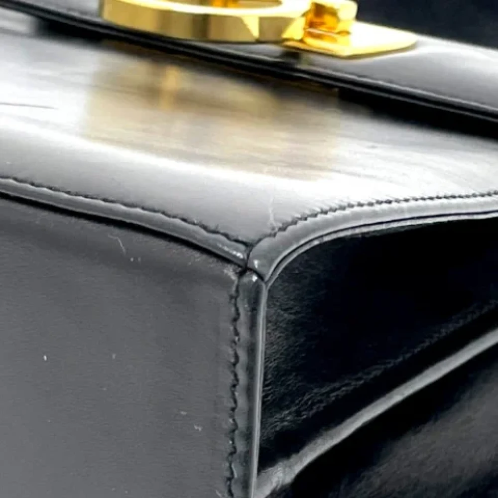 Salvatore Ferragamo Pre-owned Leather handbags Black Dames