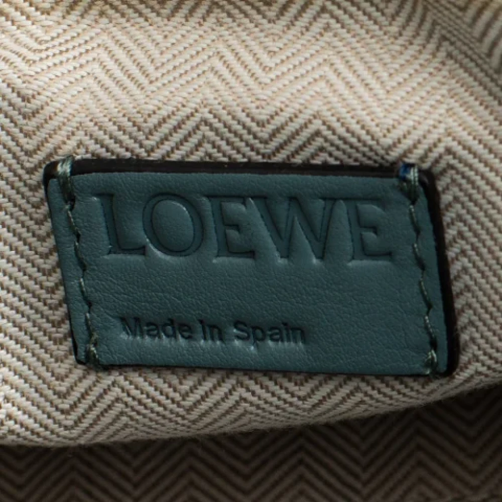 Loewe Pre-owned Leather handbags Blue Dames