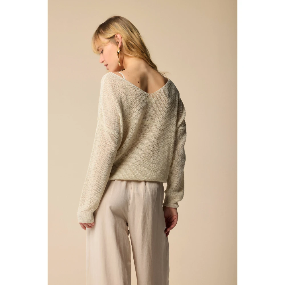 Kocca Stijlvolle V-hals gebreide kleding Beige Dames