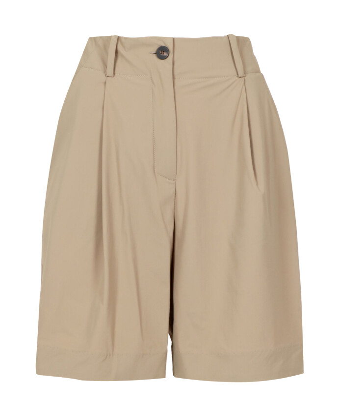 high-waist-shorts-met-zakken