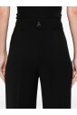 zwarte-broek-voor-vrouwen