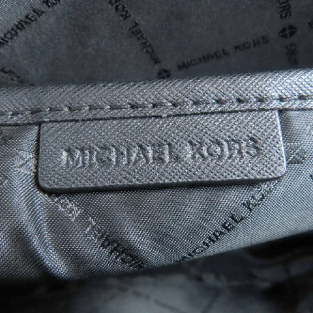 Michael Kors Pre-owned Plastic shoulder-bags Black Dames