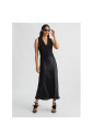 robe-longue-avec-gilet
