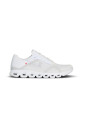 sneakers-elegantes-pour-un-mode-de-vie-actif