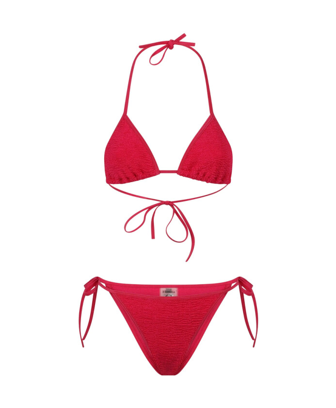 maillot-de-bain-rouge-a-bretelles-triangle