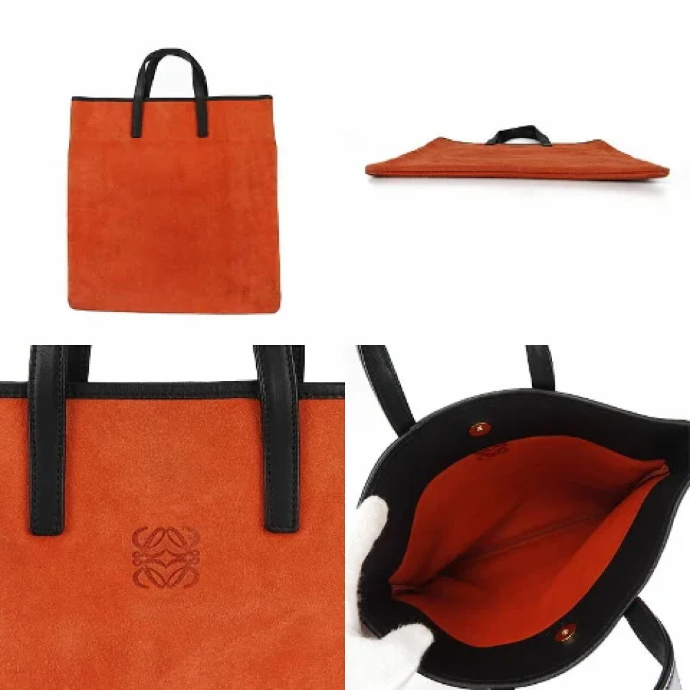 Loewe Pre-owned Leather handbags Orange Dames