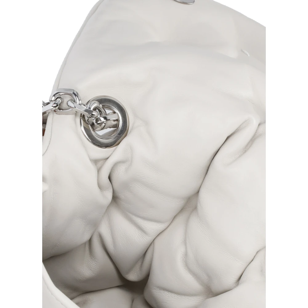 Maison Margiela Gewatteerde leren schoudertas met magnetische sluiting Beige Dames