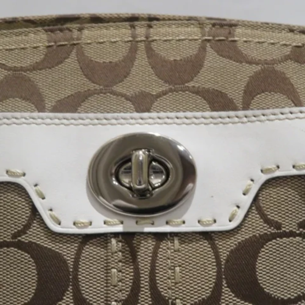 Coach Pre-owned Leather handbags Brown Dames