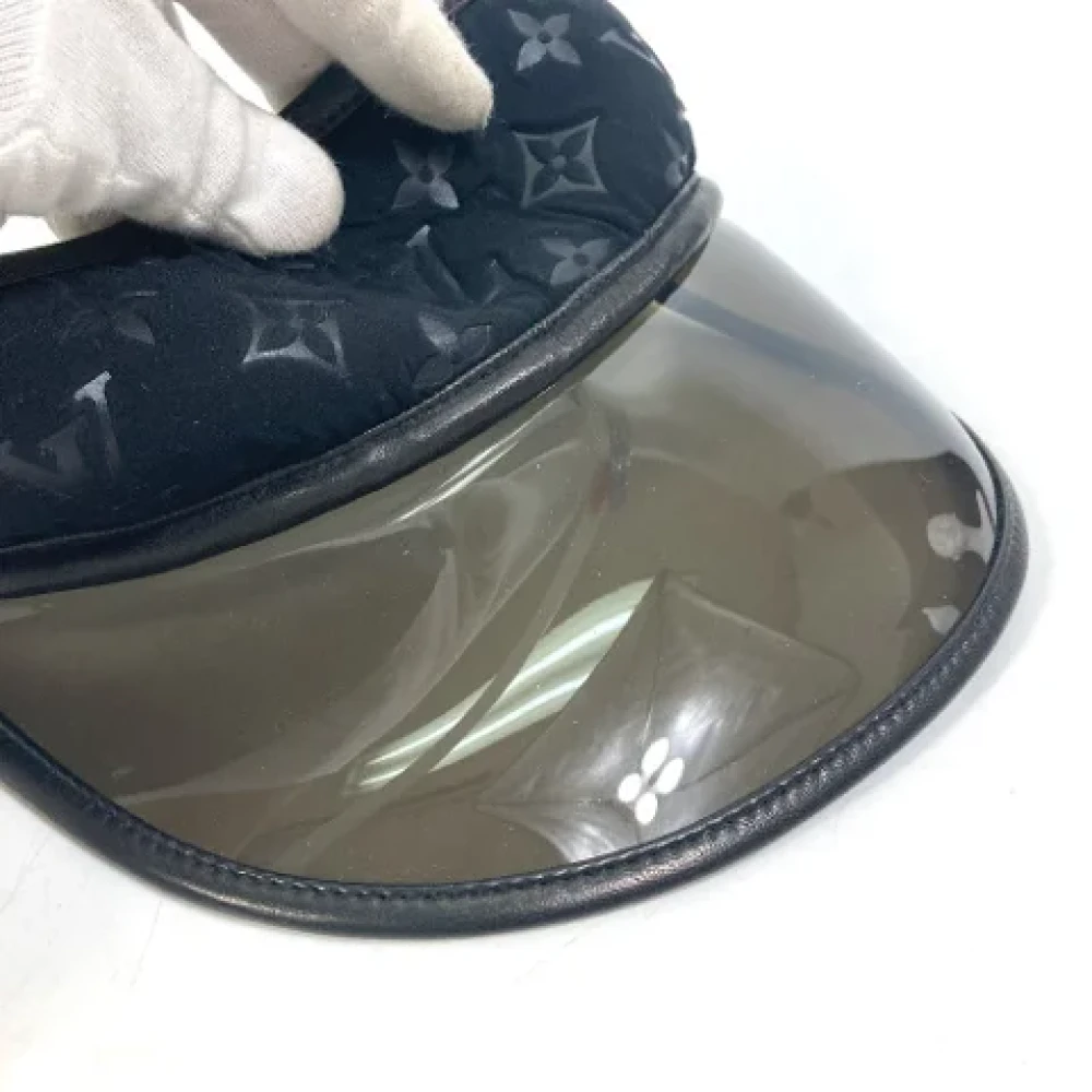 Louis Vuitton Vintage Pre-owned Fabric hats Black Dames