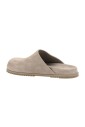mules-en-daim-pour-un-style-elegant