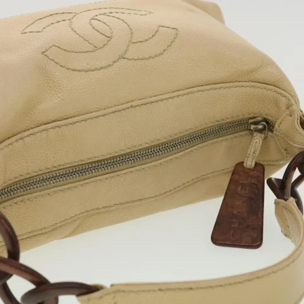 Chanel Vintage Pre-owned Leather chanel-bags Beige Dames