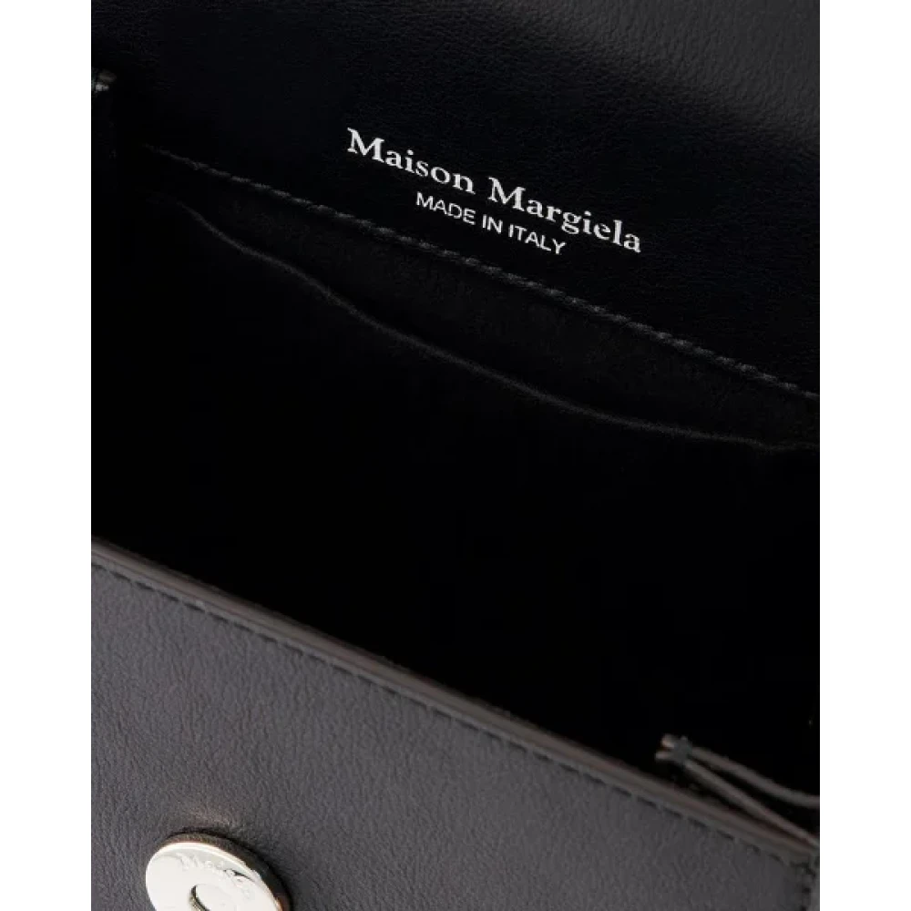 Maison Margiela Pre-owned Leather shoulder-bags Black Dames