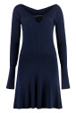 mini-robe-en-maille-a-col-en-v