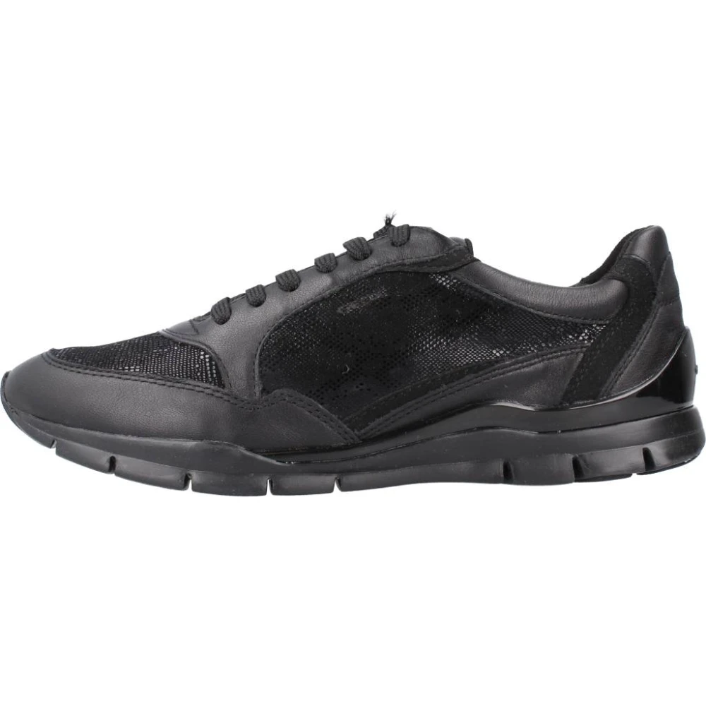 Geox Stijlvolle Casual Sneakers voor Vrouwen Dames Schoenen Zwart