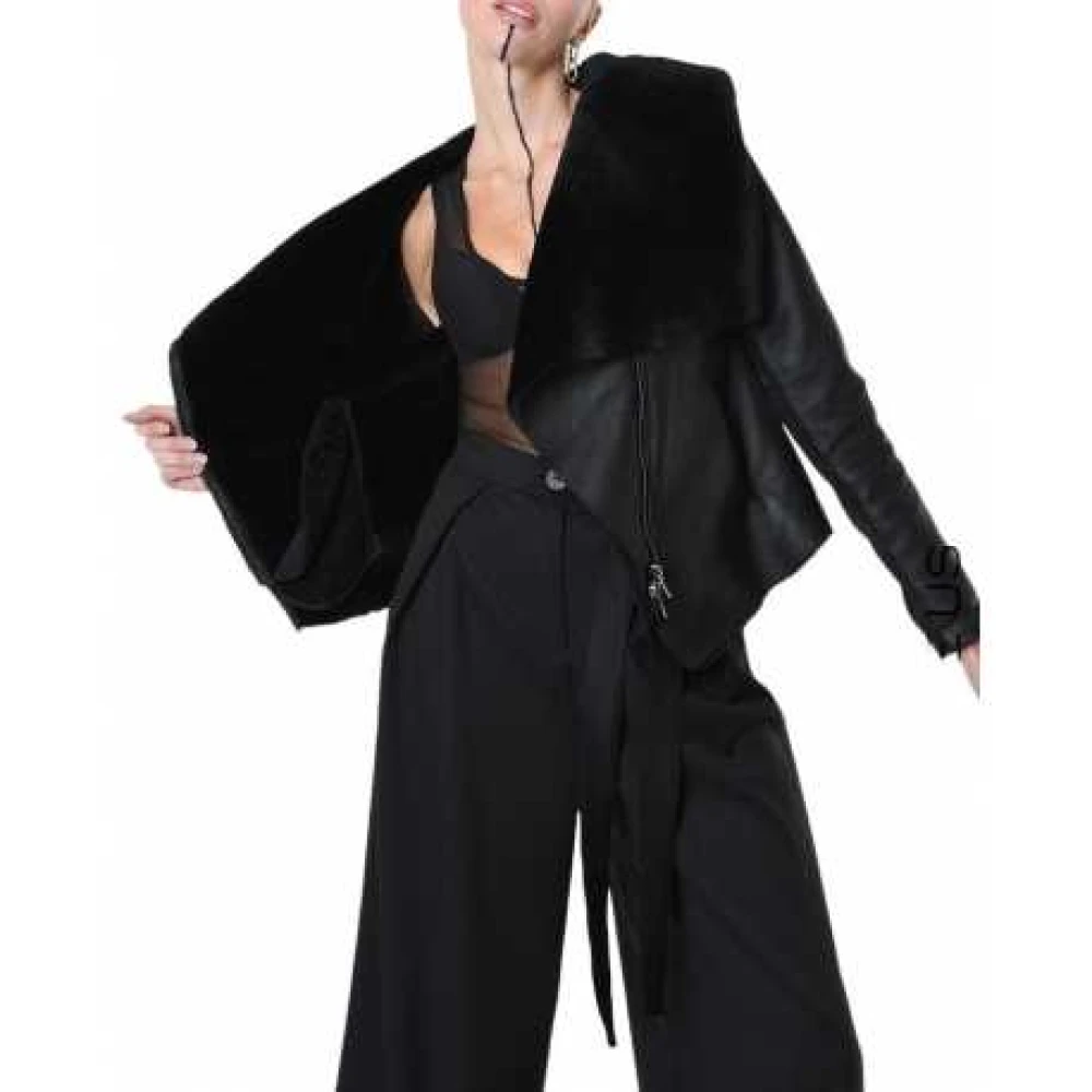 La Haine Inside Us Zwarte shearling jas met schuine rits Black Dames