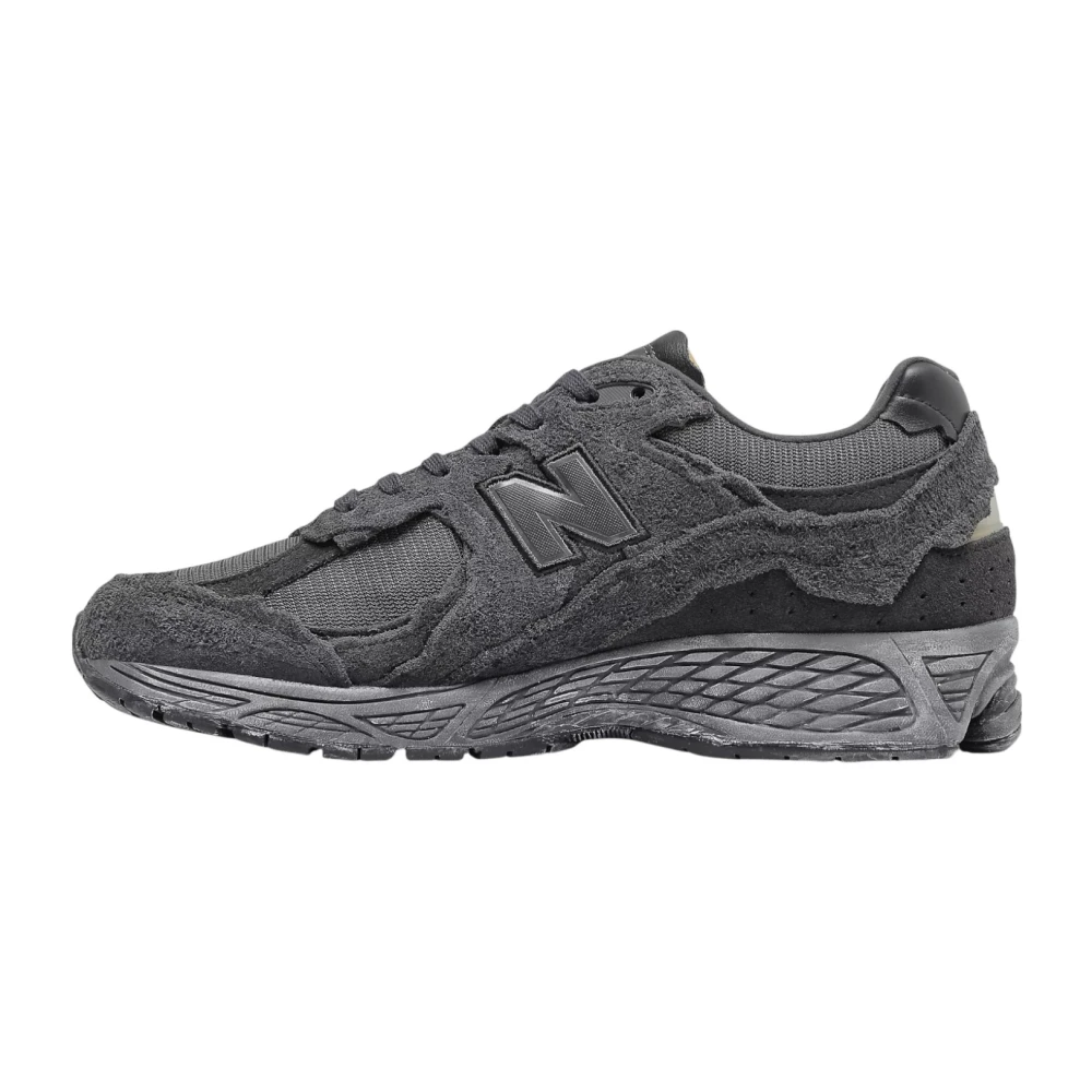 New Balance Men's Gray Sneakers, 10 Uk, 2002R Protection Pack