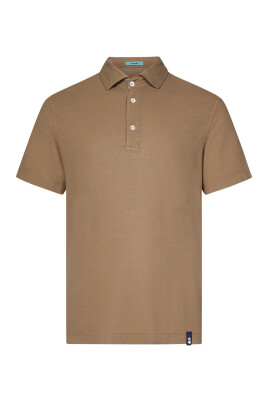 brown-polo-shirt-casual-style