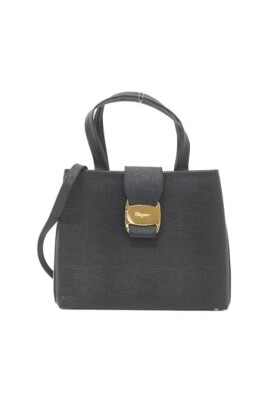 pre-owned-leather-handbags