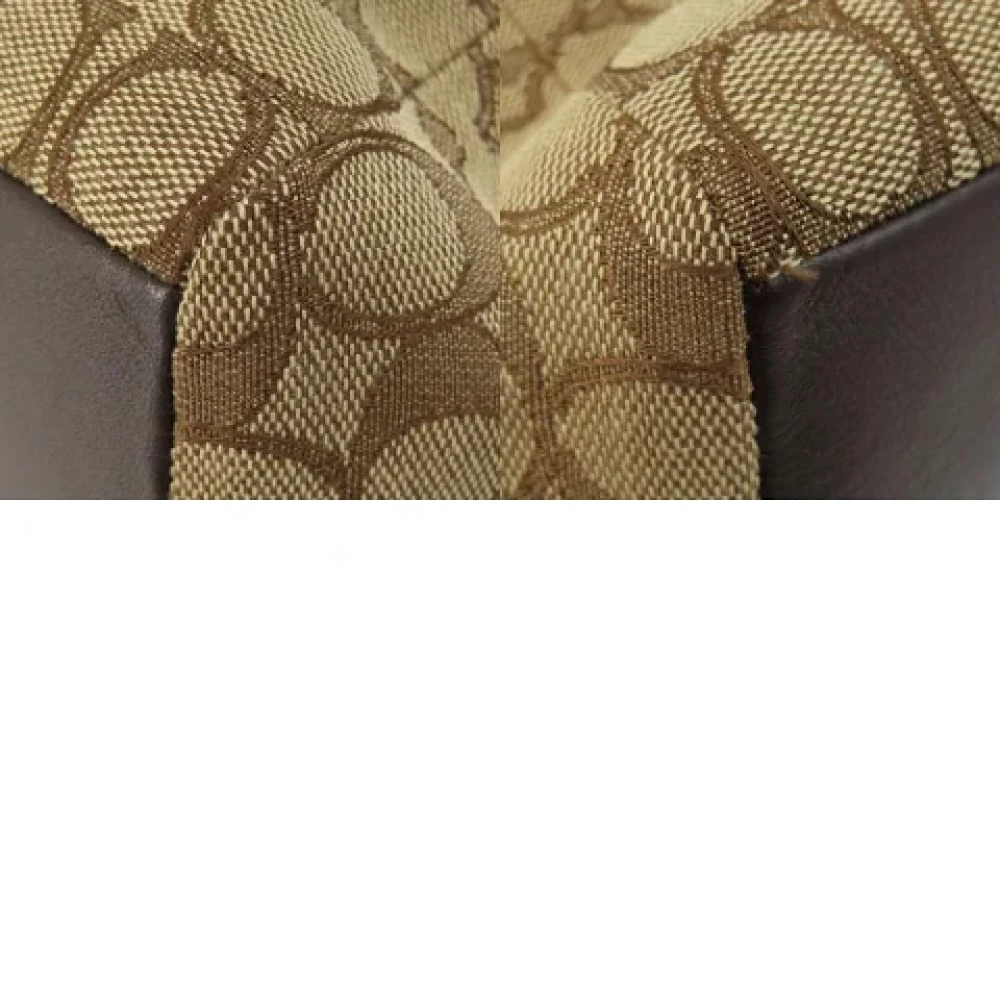Coach Pre-owned Canvas shoulder-bags Brown Dames