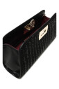 zwarte-gestructureerde-clutch-met-ketting